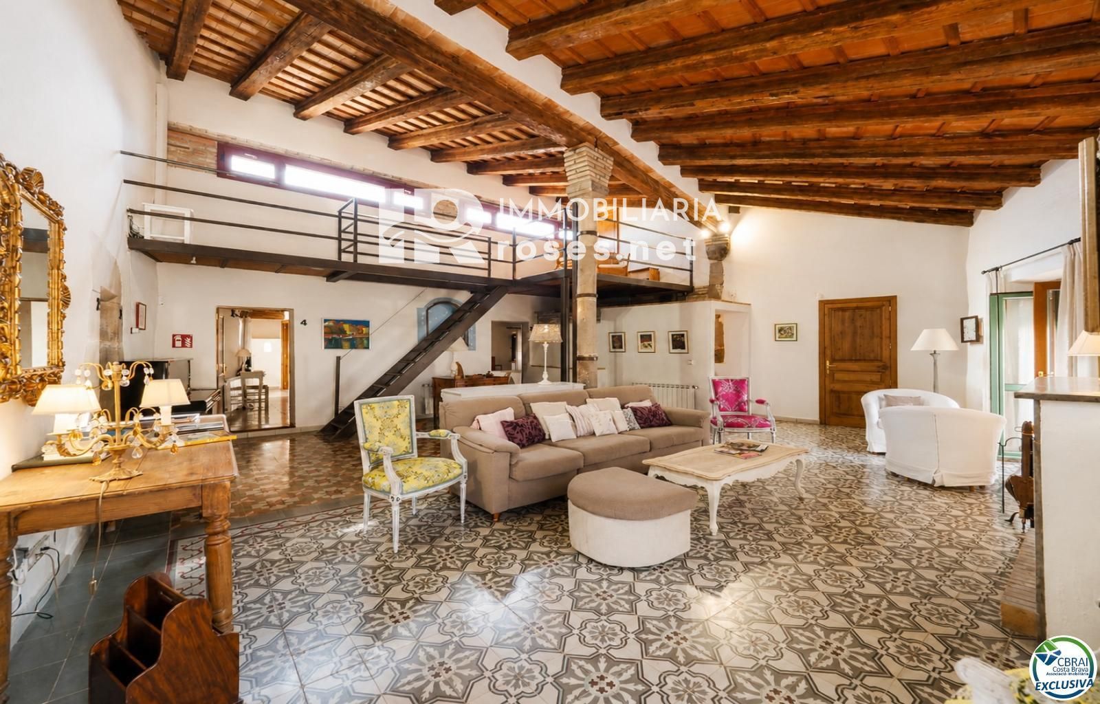 Chalet Independiente en venta Fortia, Girona. Ref: 3888. Immo roses.net