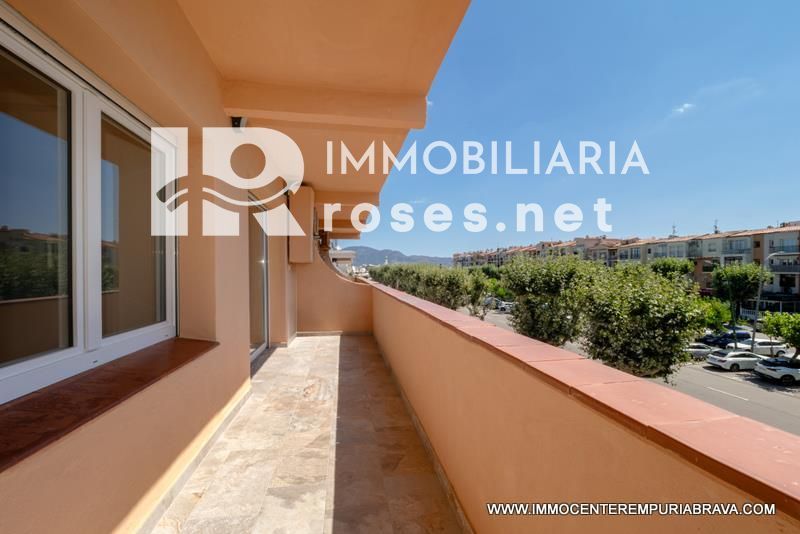 Piso - Apartamento en venta Empuriabrava, Girona. Ref: 3895. Immo roses.net