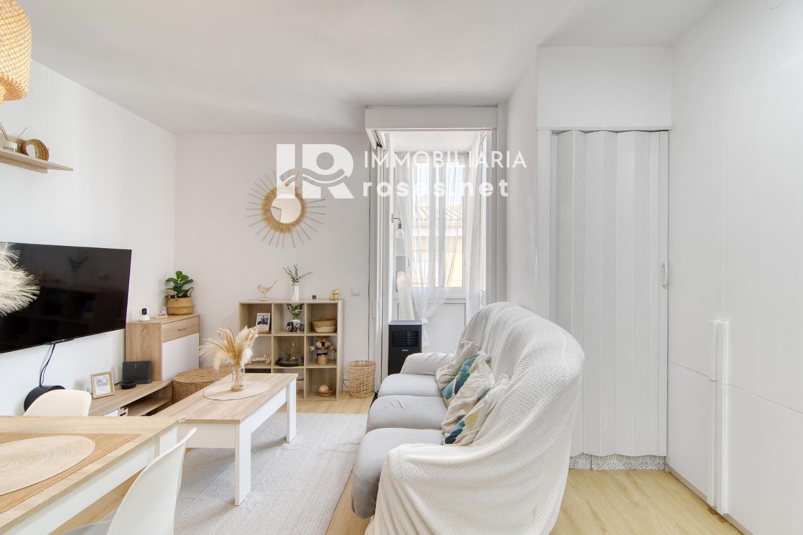 Flat - Apartment for sale Roses, Girona. Ref: 3924. Immo roses.net