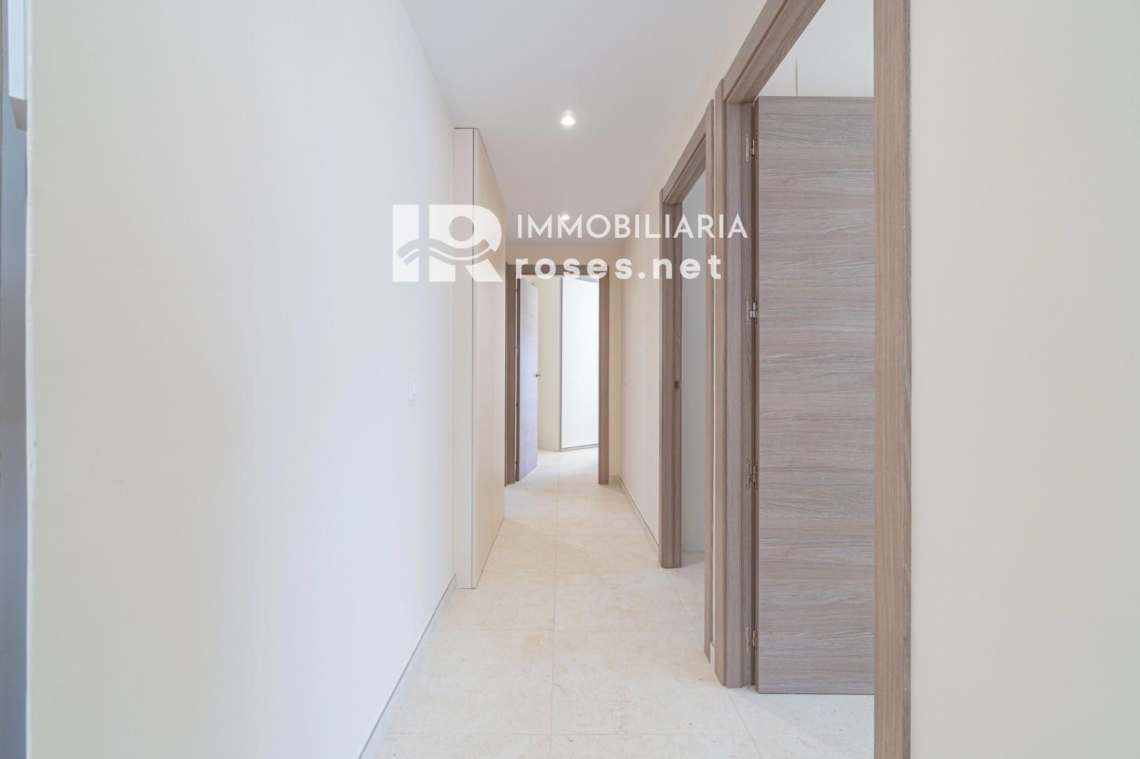 Neubau-Penthouse mit großer Terrasse und Meerblick - Foto 23