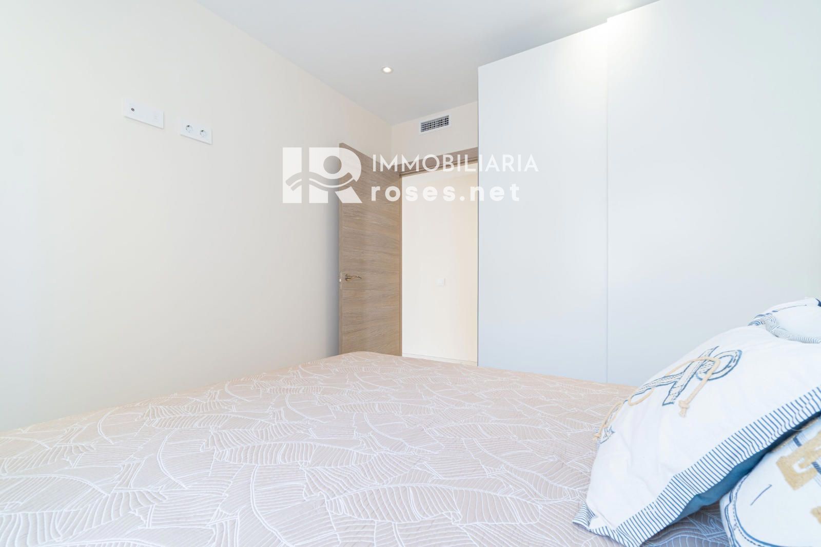 Neubau-Penthouse mit großer Terrasse und Meerblick - Foto 19