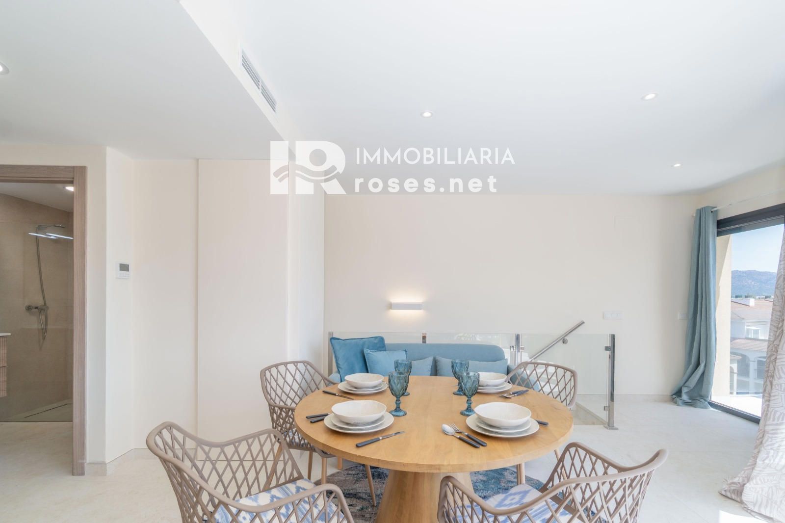 Neubau-Penthouse mit großer Terrasse und Meerblick - Foto 12