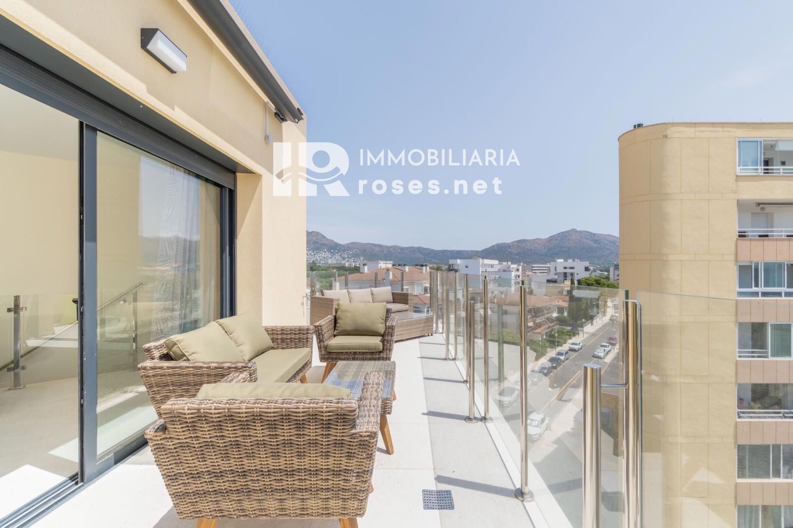 Neubau-Penthouse mit großer Terrasse und Meerblick - Foto 8
