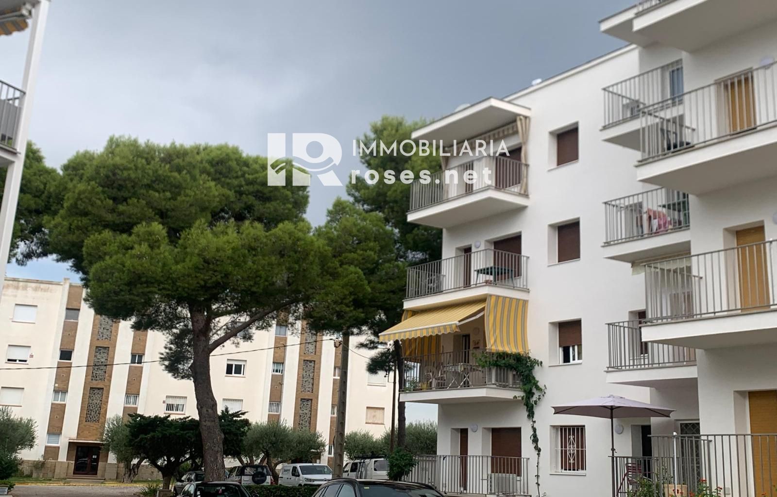 PRECIOSO APARTAMENTO EN MAS OLIVA DE ROSAS