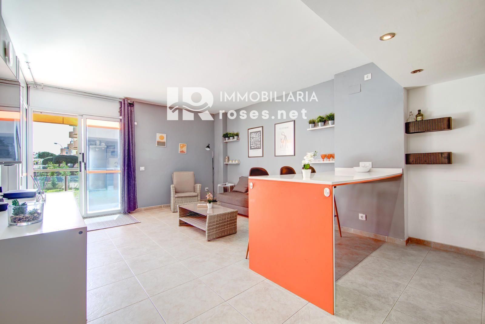 Wohnung - Apartment zu verkaufen Roses, Girona. Ref: 3945. Immo roses.net