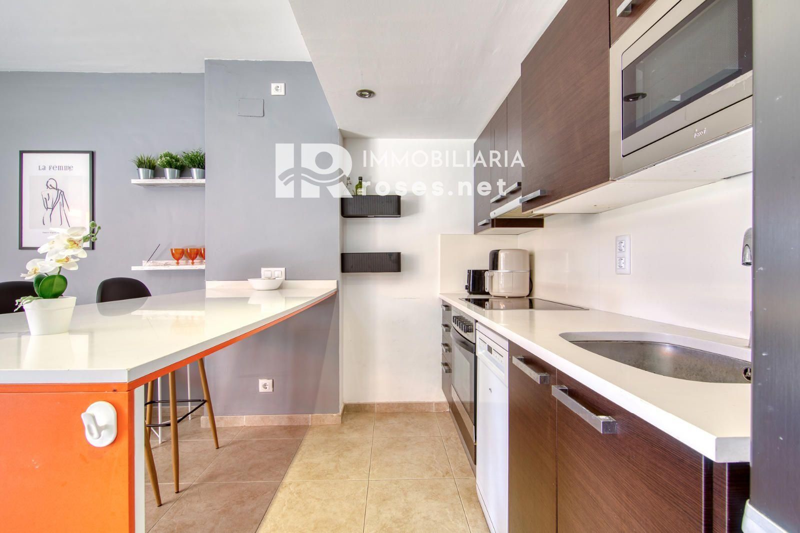 Apartamento moderno en planta baja con terraza y piscina en Santa Margarita