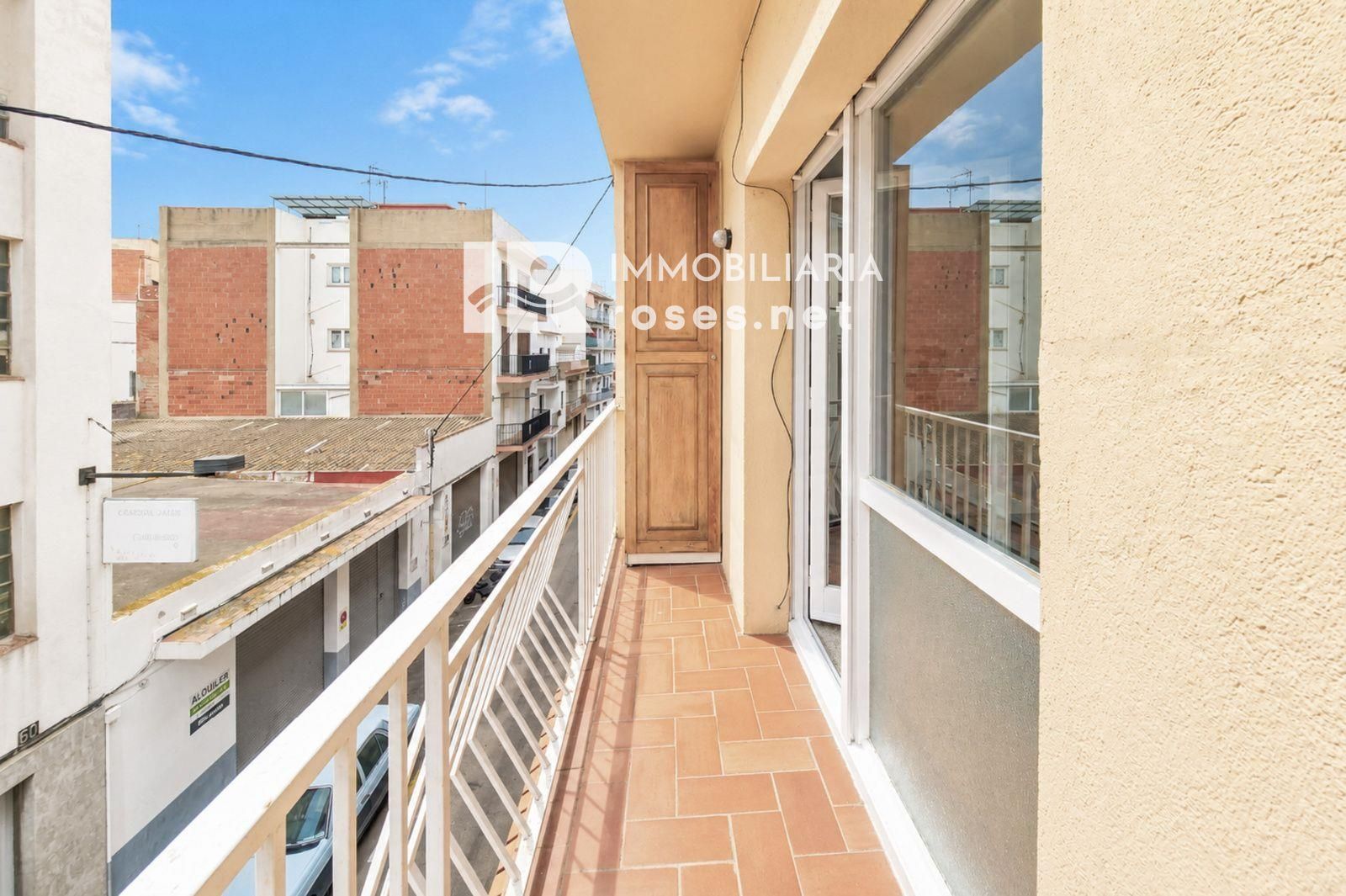 Wohnung - Apartment zu verkaufen Roses, Girona. Ref: 3948. Immo roses.net