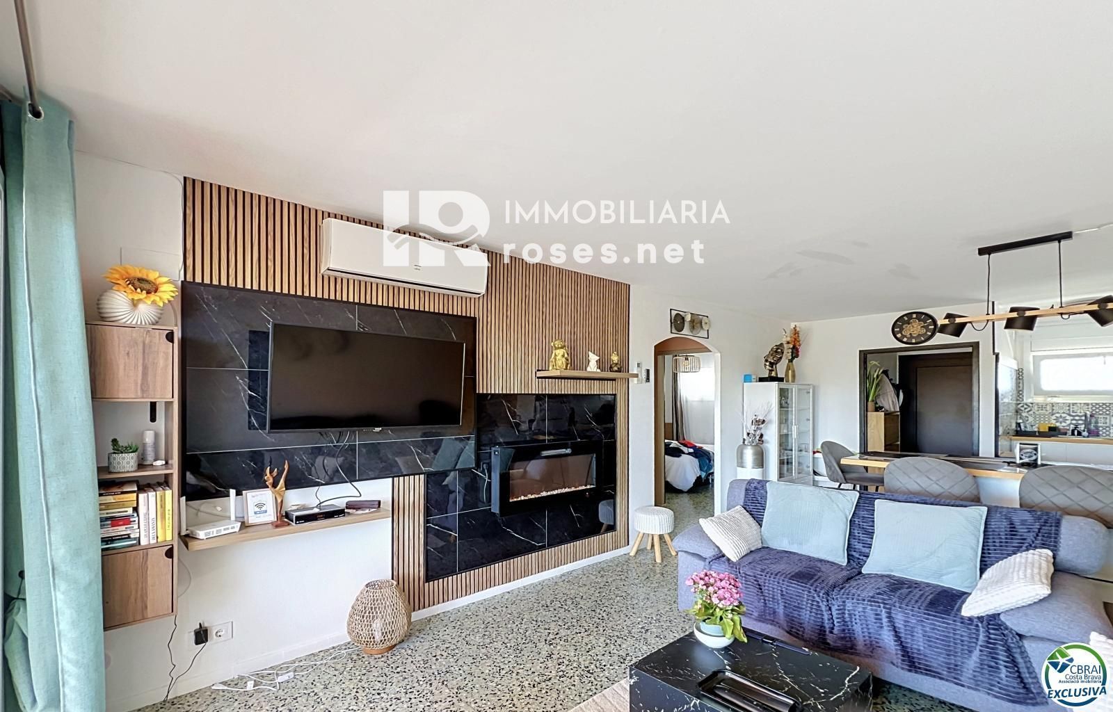 Apartamento reformado con terraza a 150 m de la playa – Empuriabrava - Foto 6