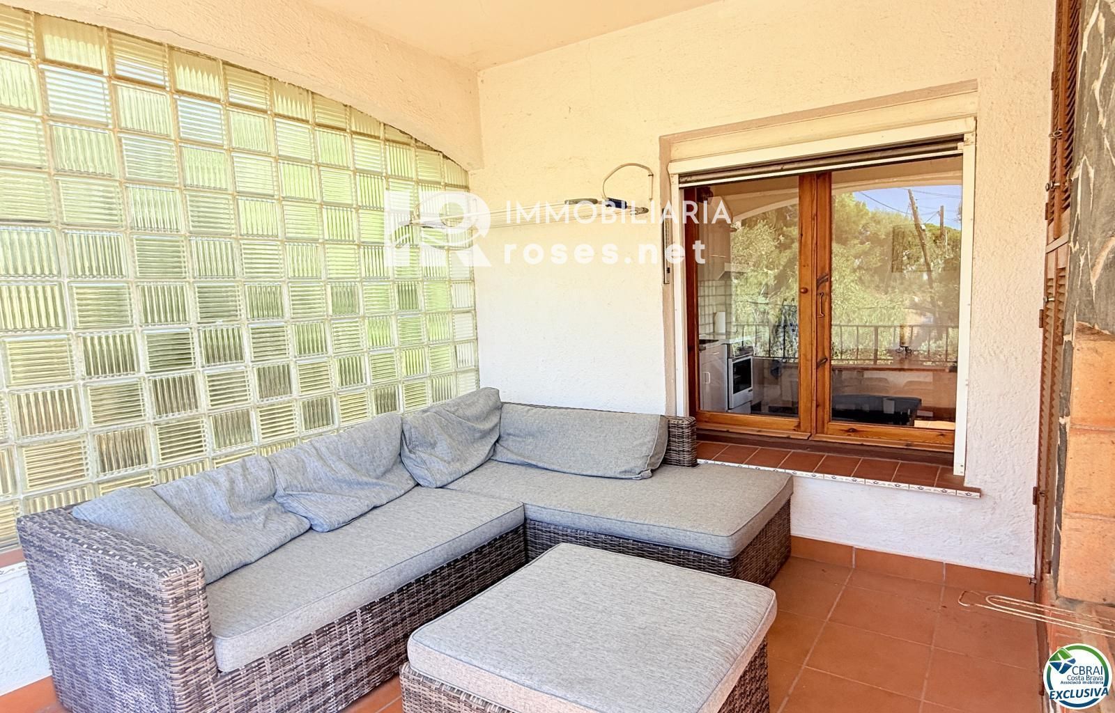 Casa dividida en 2  con vistas al mar y terraza en Mas Fumats, Roses - Foto 6