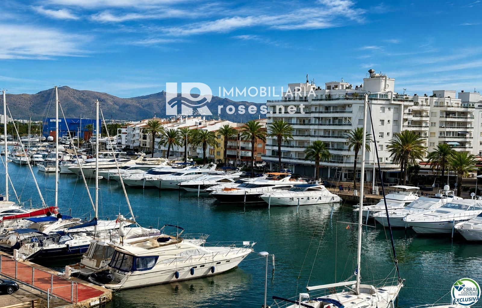 Apartamento renovado con terraza y vistas al canal y al mar - Foto 14