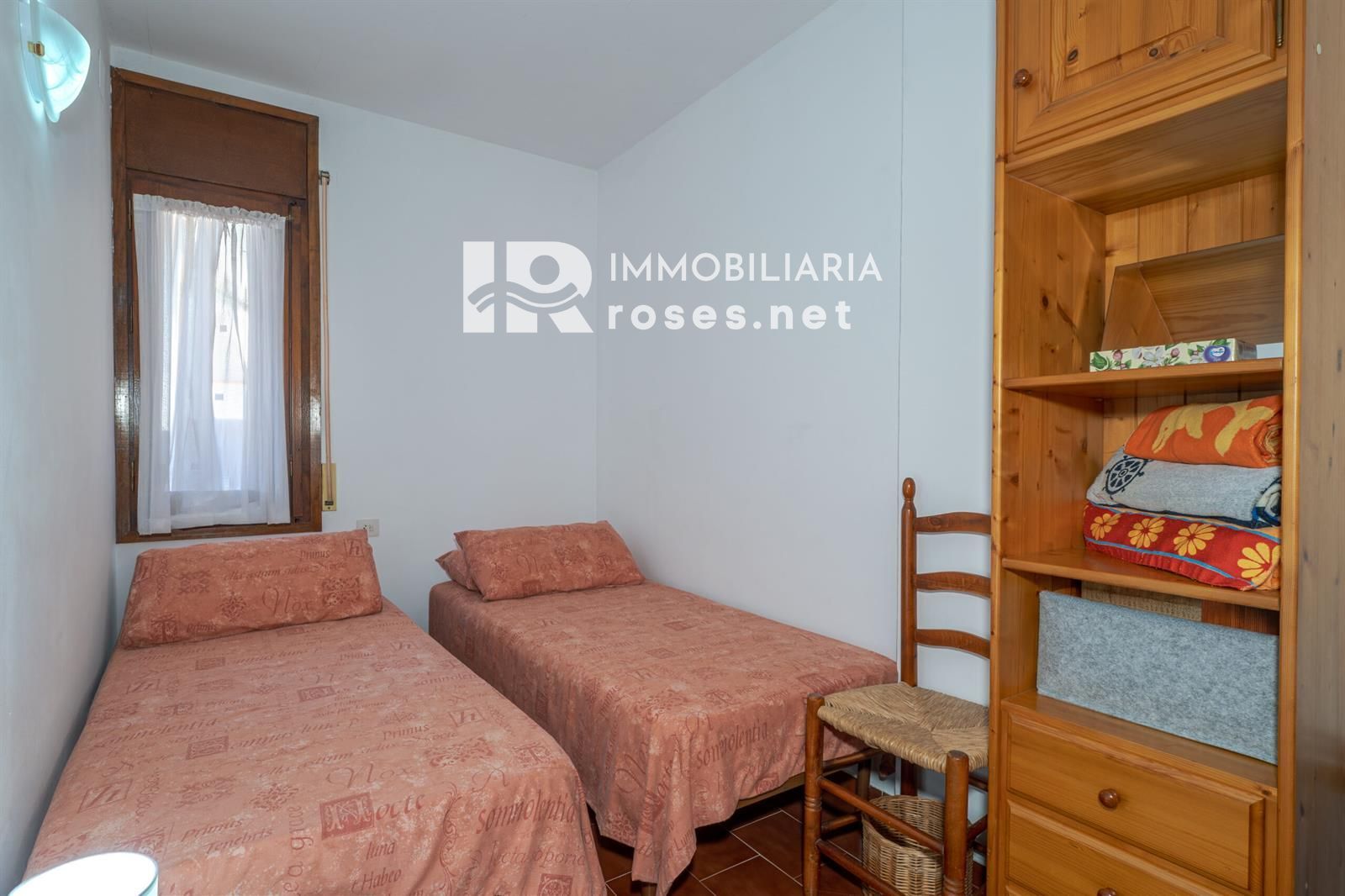 Appartement situé sur la troisième ligne de mer avec piscine, jardin et parking - Foto 16