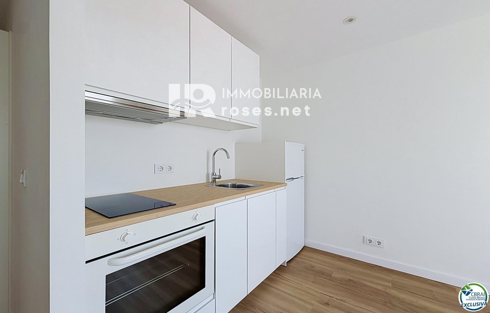 Apartamento en primera línea de mar en Empuriabrava - Foto 5