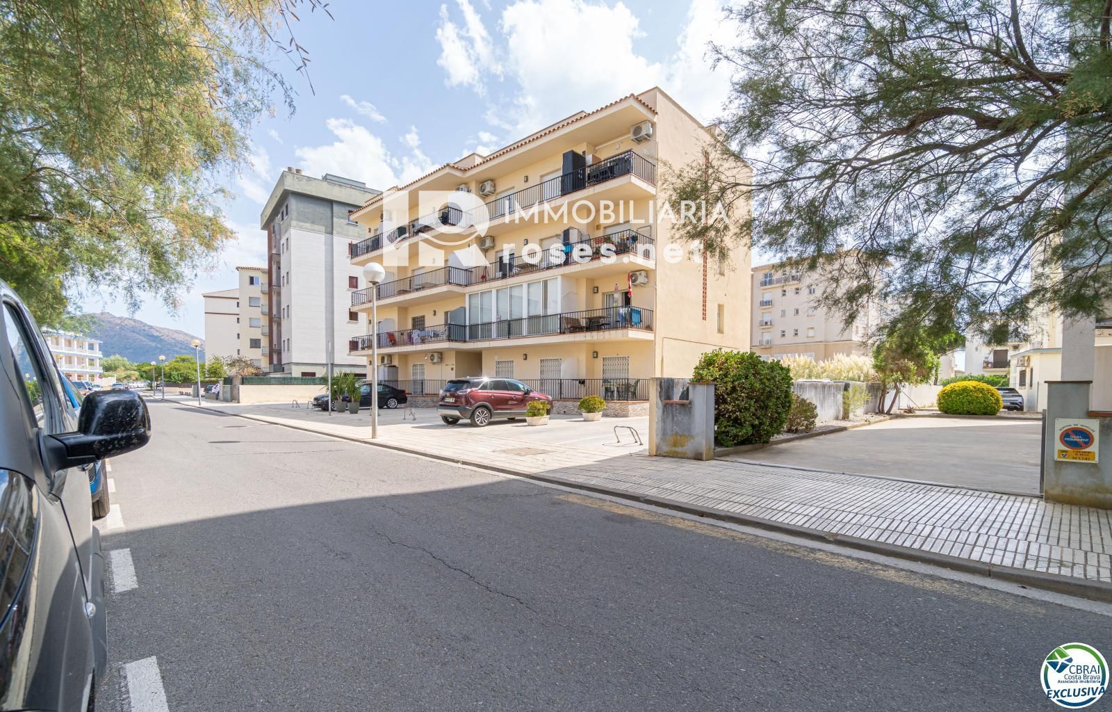 Magnífico apartamento con terraza y parking privado – Sector Salatar - Foto 3