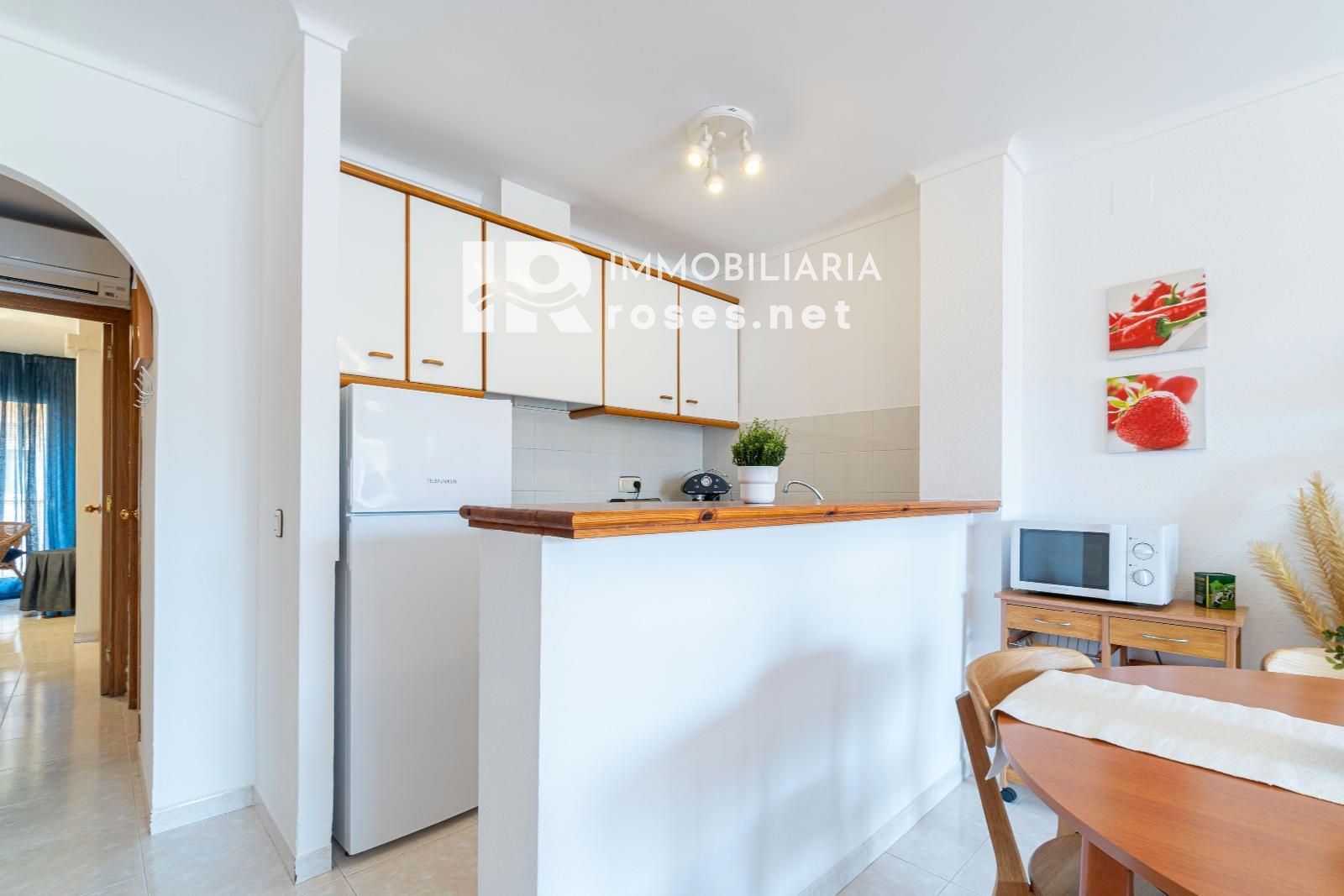 GRAN RESERVA Encantador apartamento a solo 50 metros de la playa, con piscinas, jardines comunitarios y licencia turística - Foto 8
