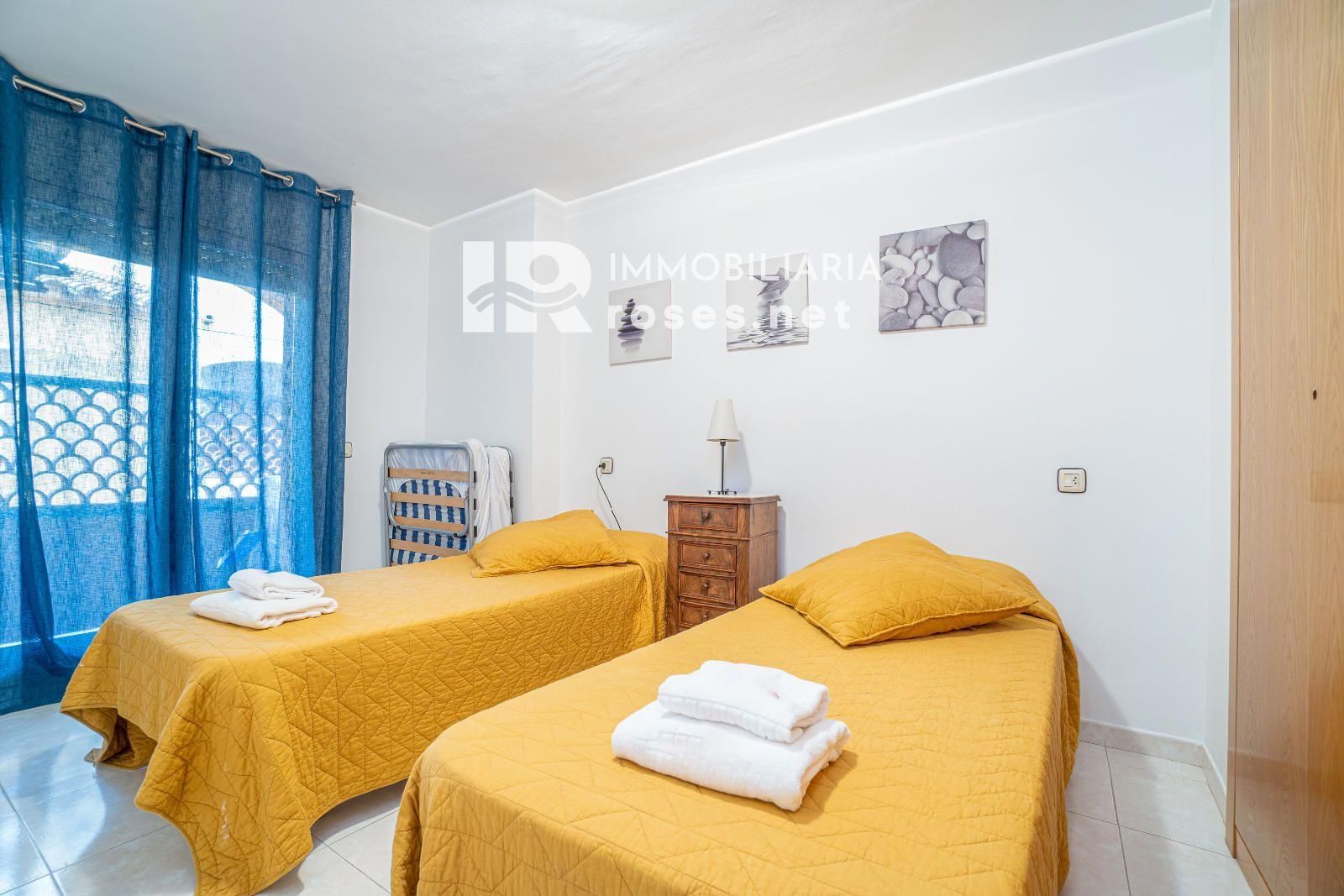 GRAN RESERVA Encantador apartamento a solo 50 metros de la playa, con piscinas, jardines comunitarios y licencia turística - Foto 14