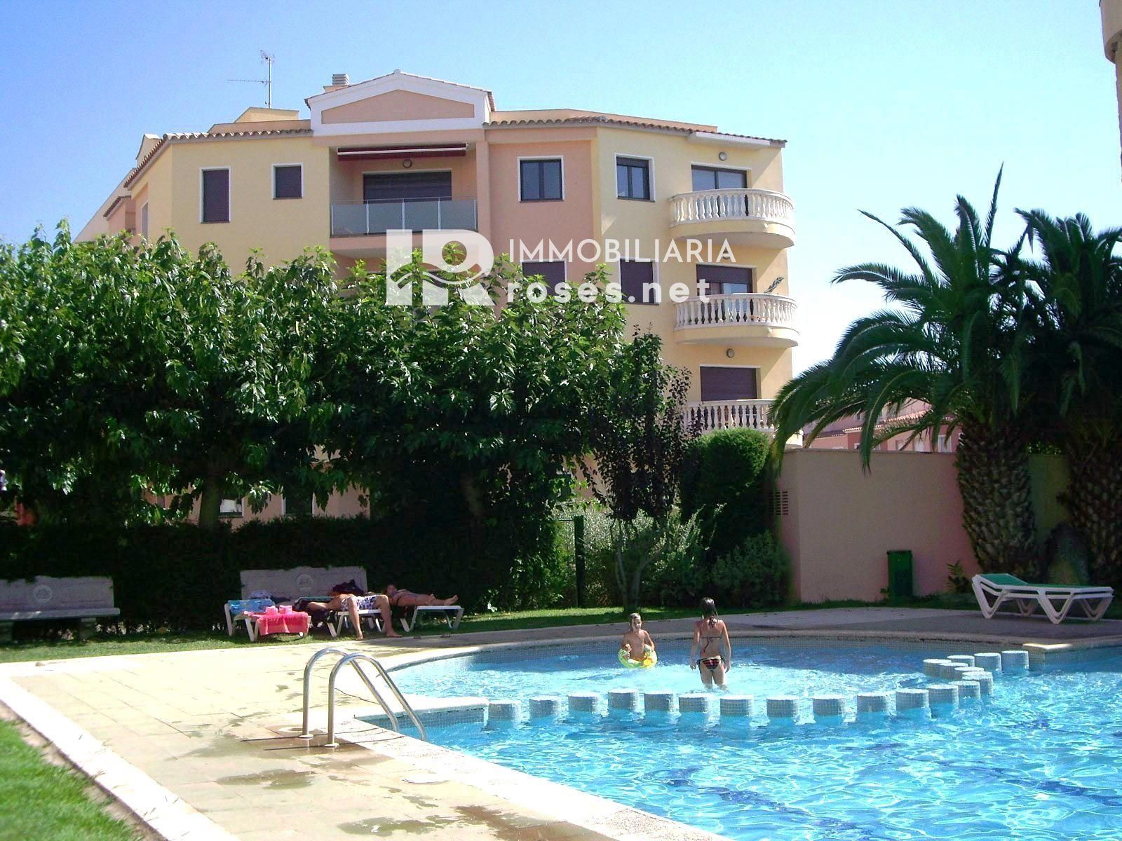 GRAN RESERVA Encantador apartamento a solo 50 metros de la playa, con piscinas, jardines comunitarios y licencia turística - Foto 27