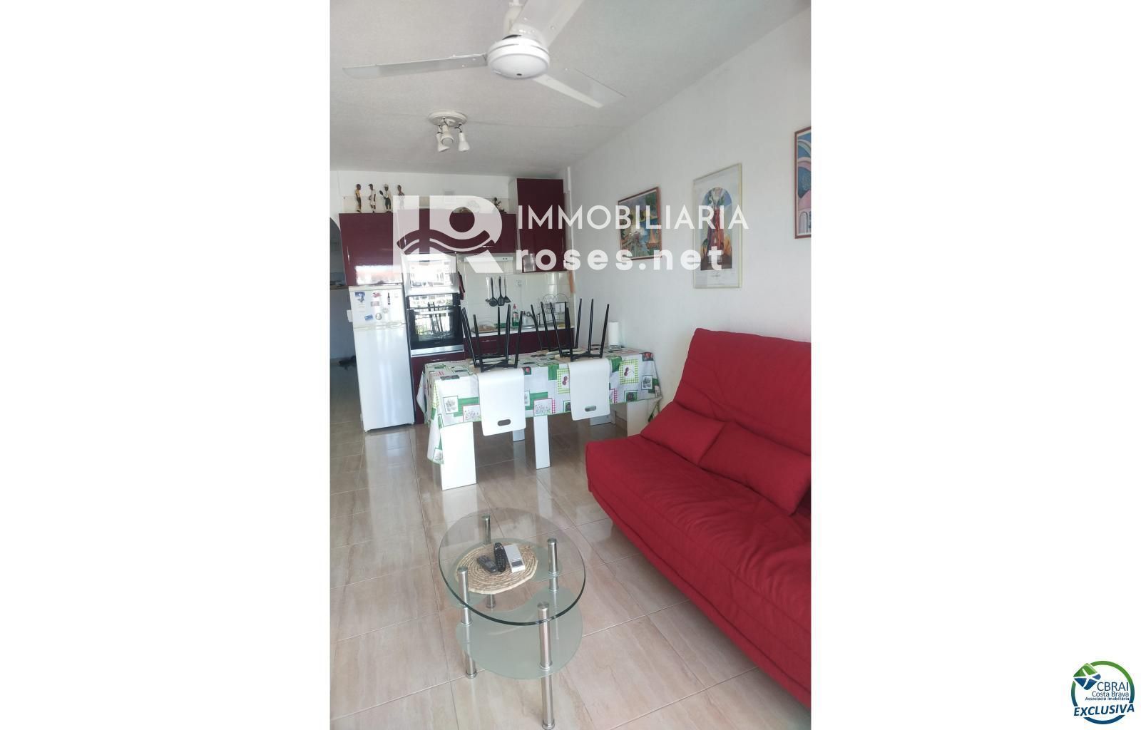 Apartamento agradable junto al lago San Maurici, con bonitas vistas al canal, piscina y jardines comunitarios. - Foto 3