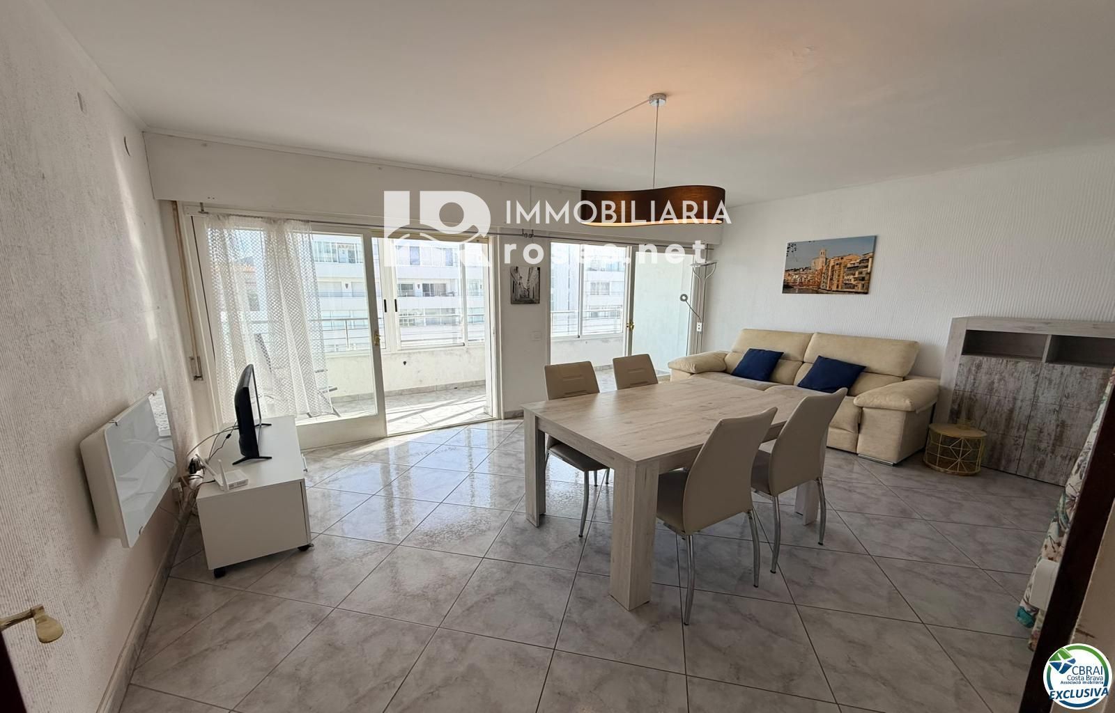 Primera línea, vista al mar, parking, piscinas y jardines sobre la playa. - Foto 11