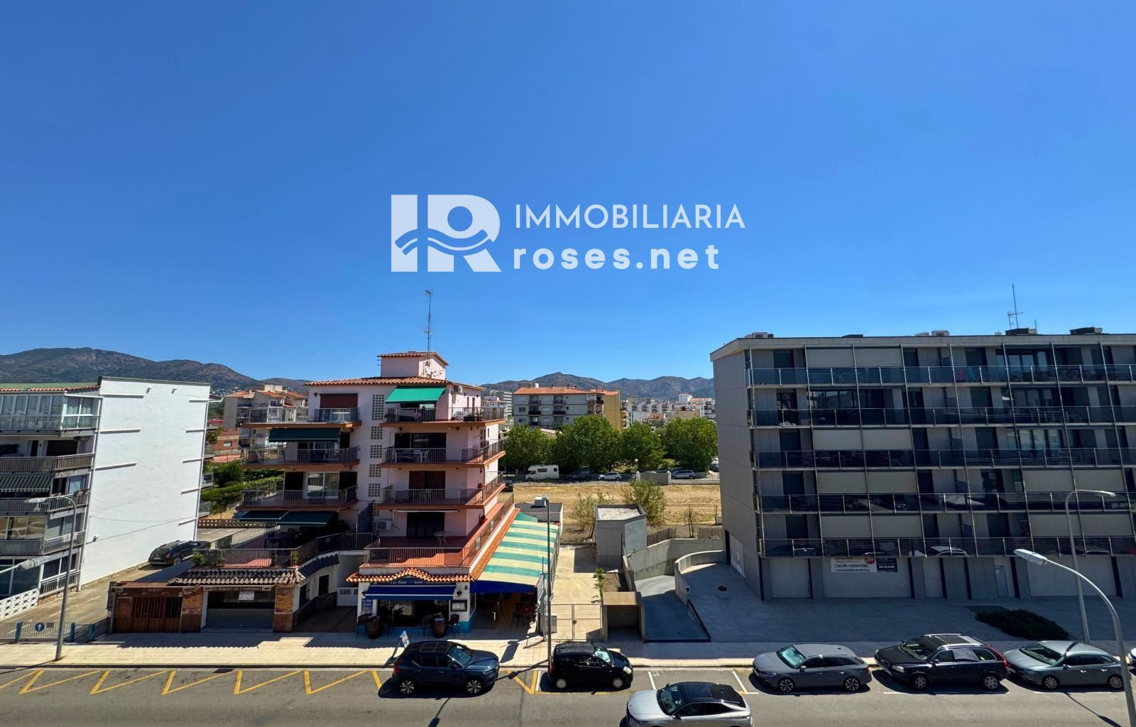Apartamento luminoso con terraza — Última planta, Santa Margarita, Roses - Foto 4