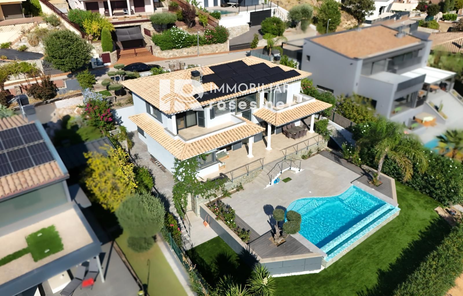 Villa de diseño con piscina y espectaculares vistas a la bahía de Roses – Palau-Saverdera - Foto 16