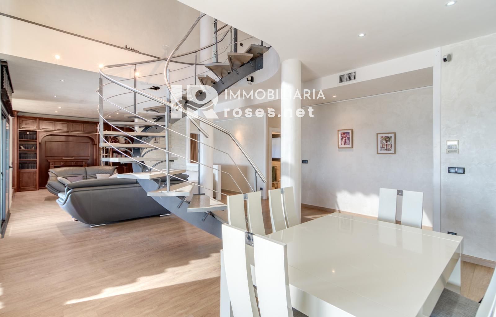 Villa de diseño con piscina y espectaculares vistas a la bahía de Roses – Palau-Saverdera - Foto 19