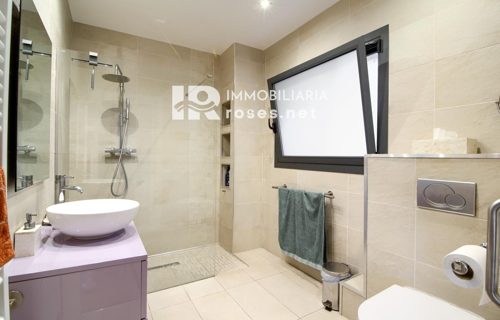 Villa de diseño con piscina y espectaculares vistas a la bahía de Roses – Palau-Saverdera - Foto 22