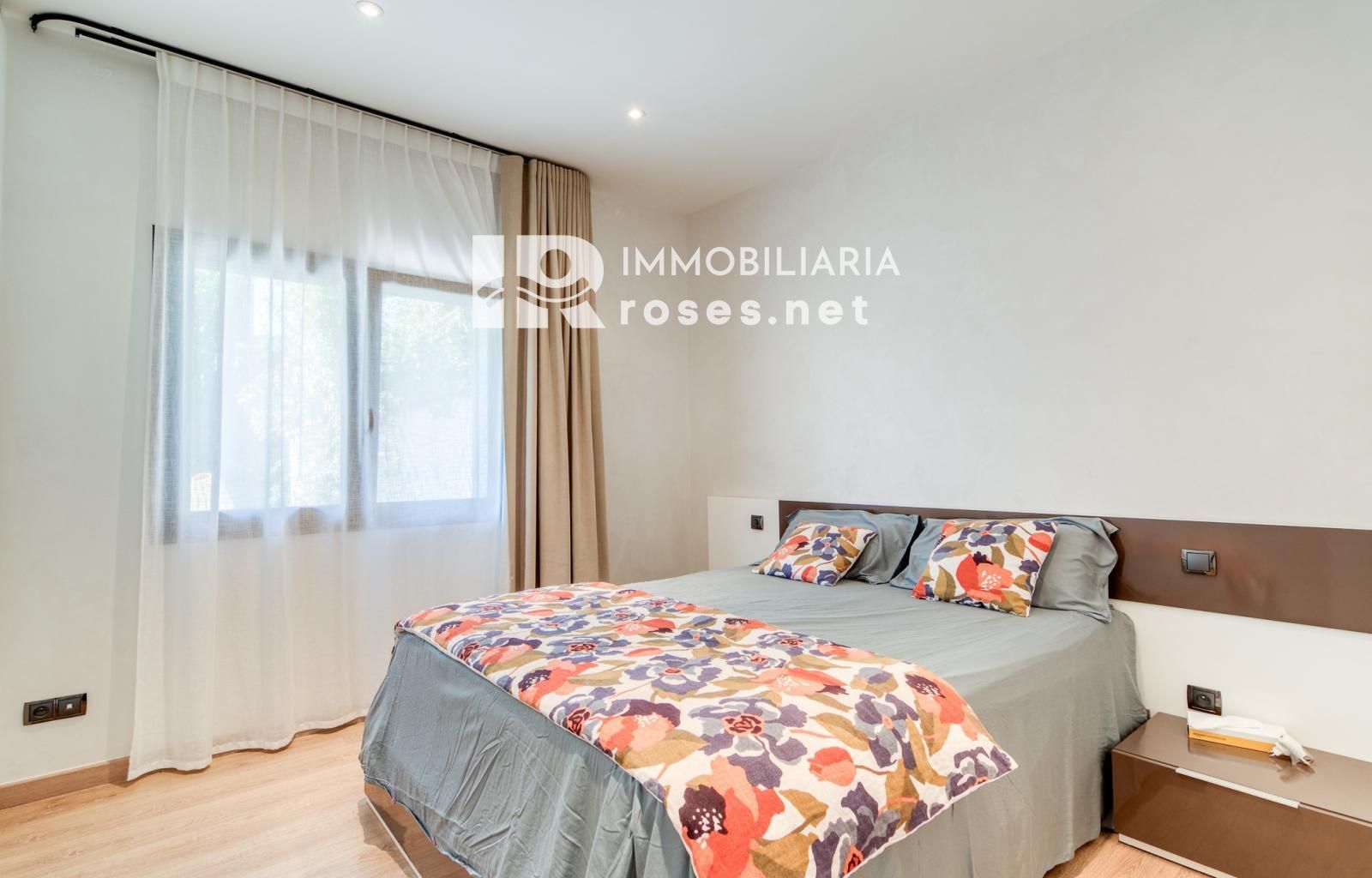 Villa de diseño con piscina y espectaculares vistas a la bahía de Roses – Palau-Saverdera - Foto 23