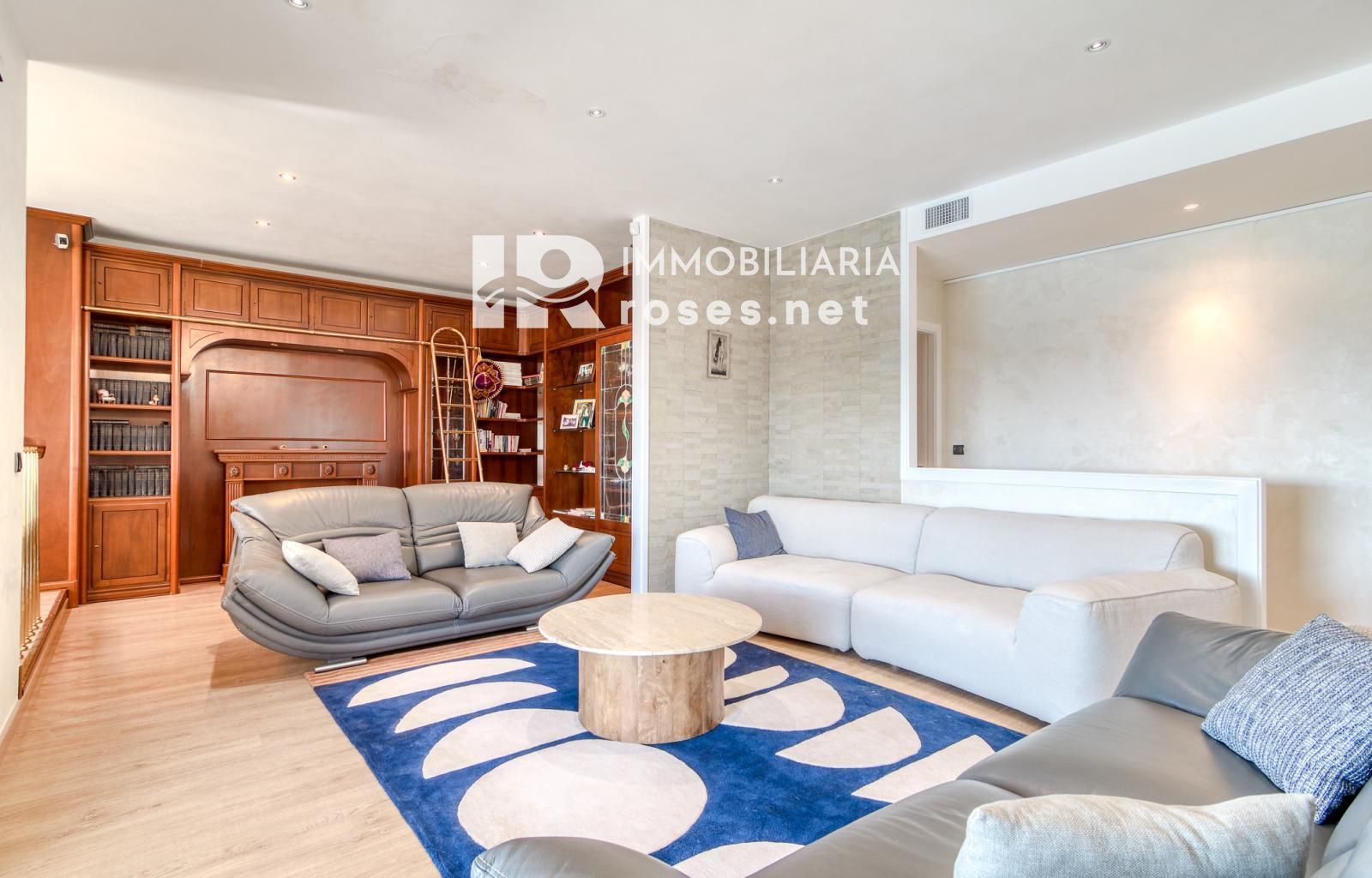 Villa de diseño con piscina y espectaculares vistas a la bahía de Roses – Palau-Saverdera - Foto 36