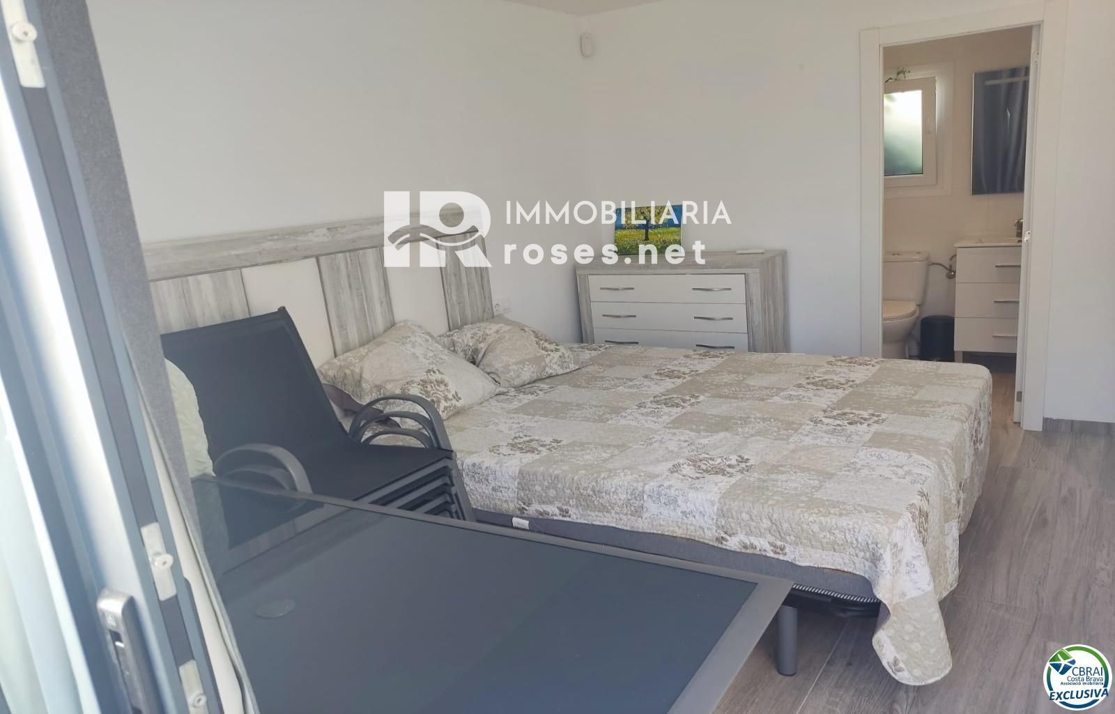 Bonita casa con piscina y apartamento para invitados y piscina. - Foto 9