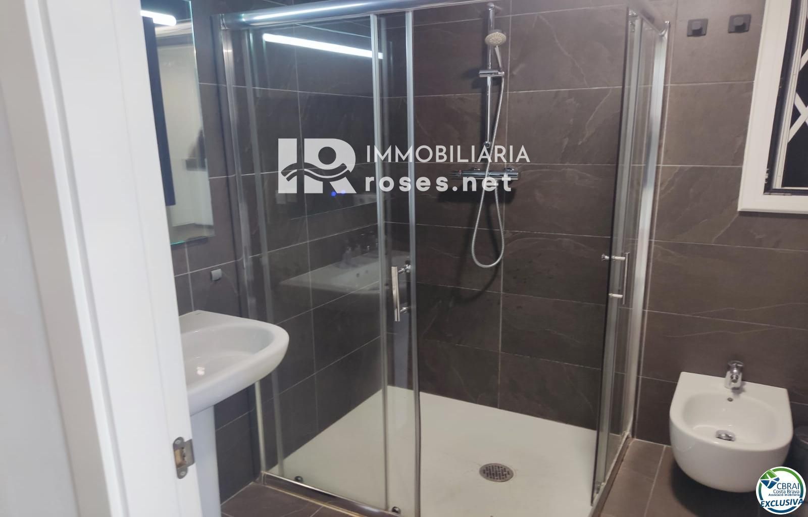 Bonita casa con piscina y apartamento para invitados y piscina. - Foto 22