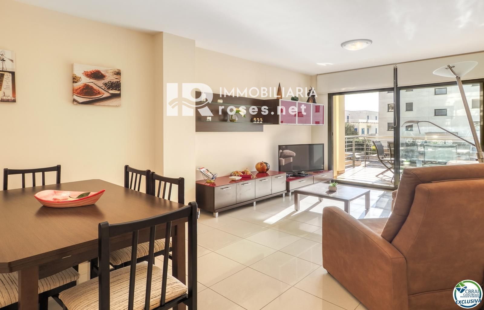 Apartamento de alto standing en Roses a 50 m del mar - Foto 3
