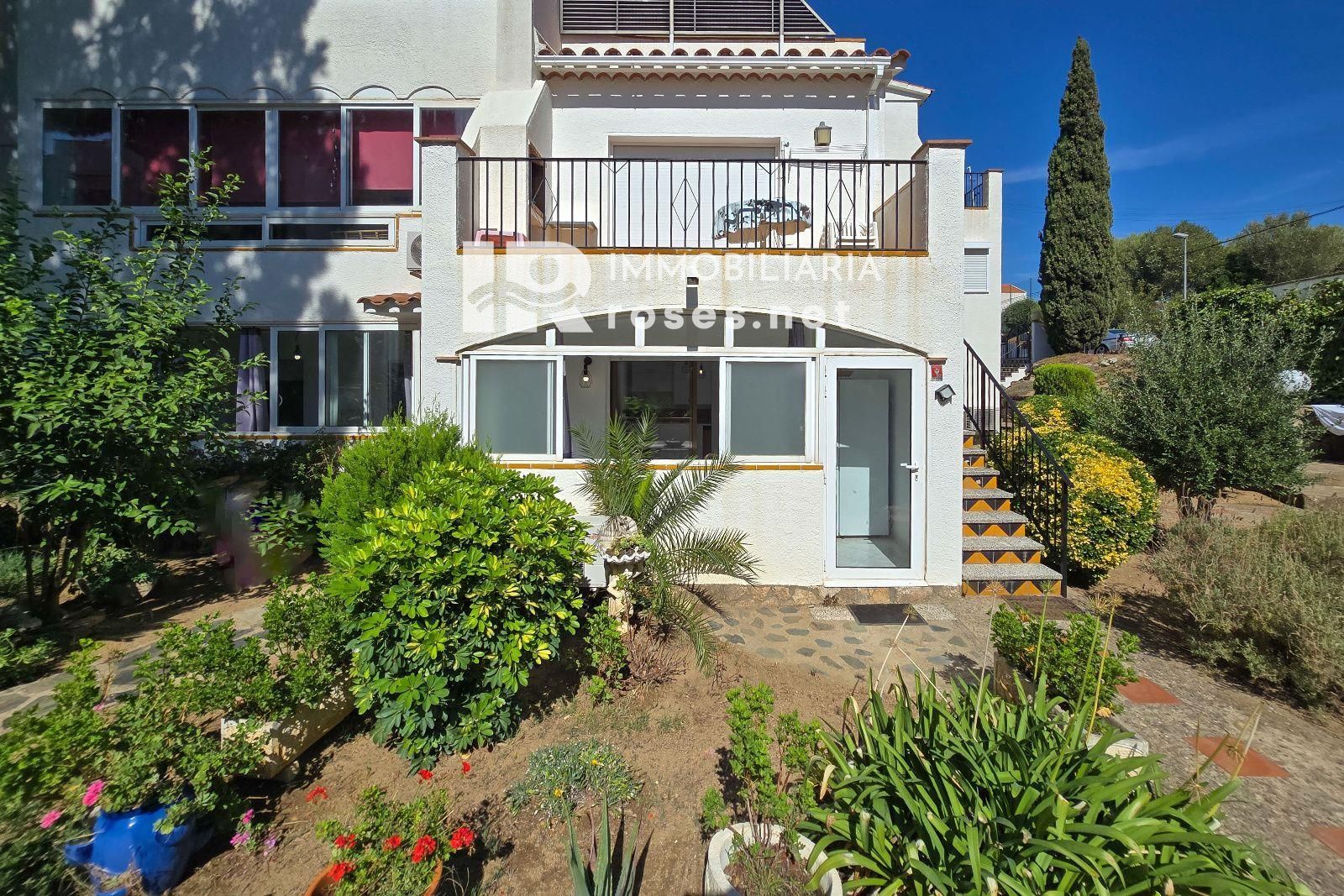 Appartement te koop Roses, Girona. Ref: 3992. Immo roses.net