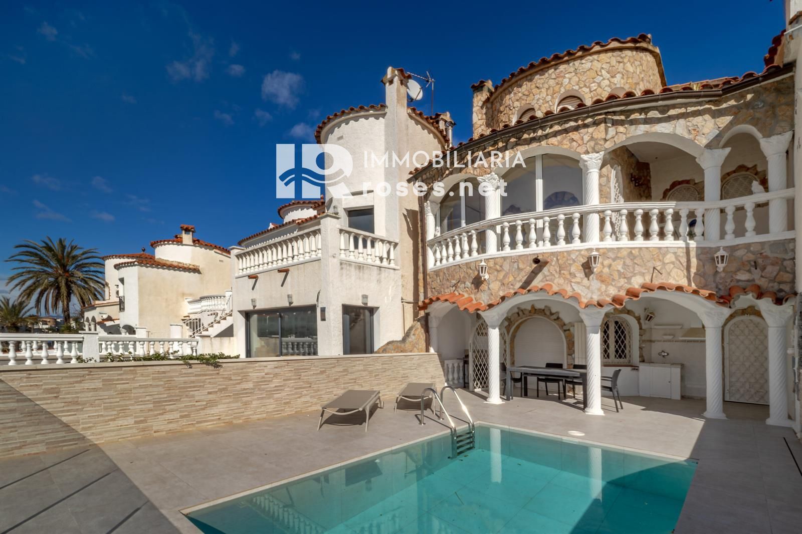 Maison de Ville en vente Empuriabrava, Girona. Ref: 4000. Immo roses.net