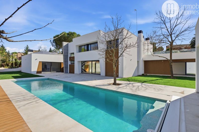 Detached Villa for sale Boadilla Del Monte, Madrid. Ref: 1329. Inmob Homes