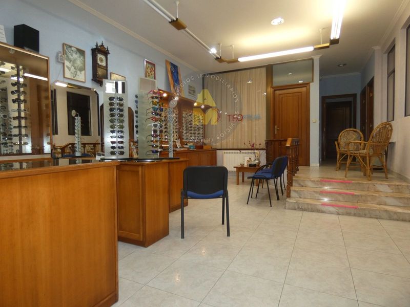 Local comercial en alquiler Ferrol, A Coruña. Ref: 10028. AM Inmobiliaria Galicia