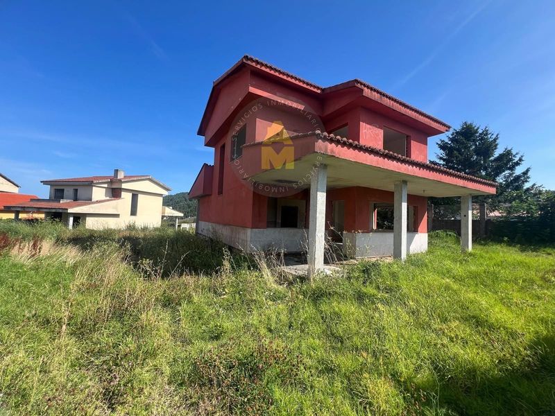 Chalet Independiente en venta Ares, A Coruña. Ref: 13203. AM Inmobiliaria Galicia