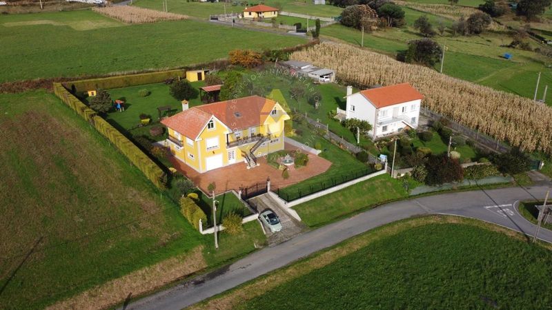 Chalet Independiente en venta Narón, A Coruña. Ref: 13351. AM Inmobiliaria Galicia