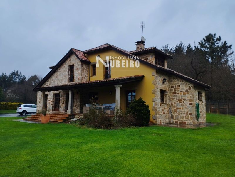 Chalet Independiente en venta Lugo. Ref: 1173. Inmobiliaria Nubeiro