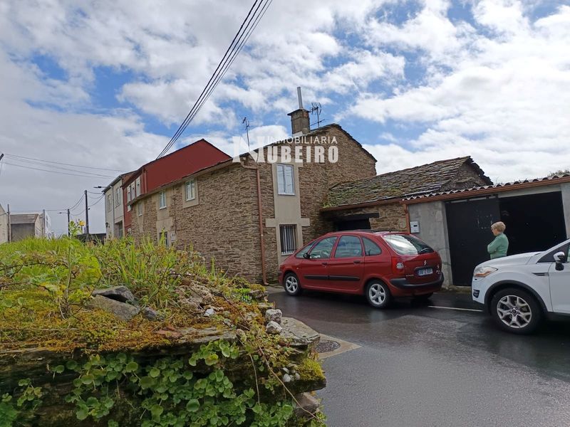 Casa en venta Lugo. Ref: 1175. Inmobiliaria Nubeiro