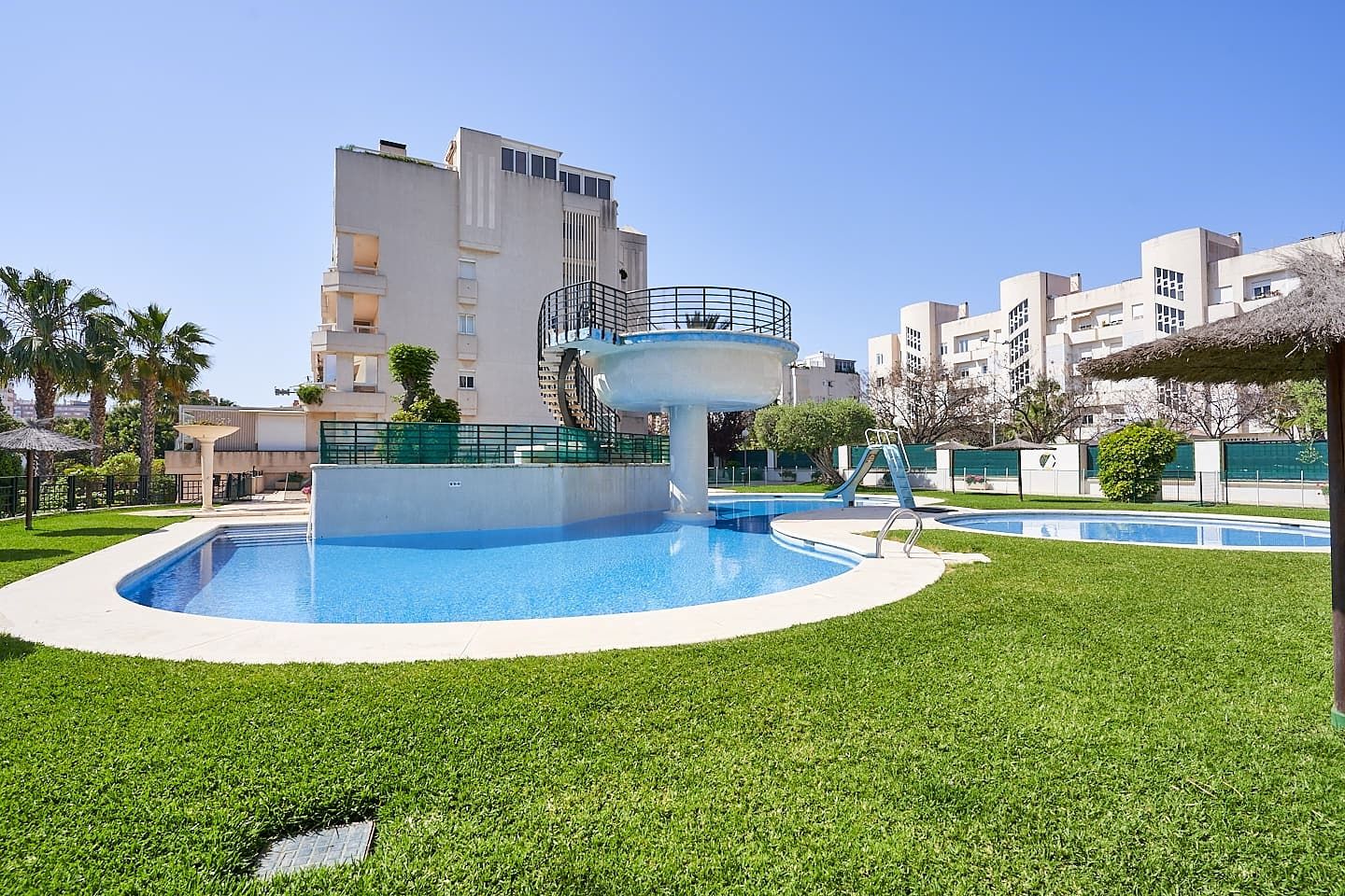 Piso à vendre à Avenida Pintor Fernando Soria