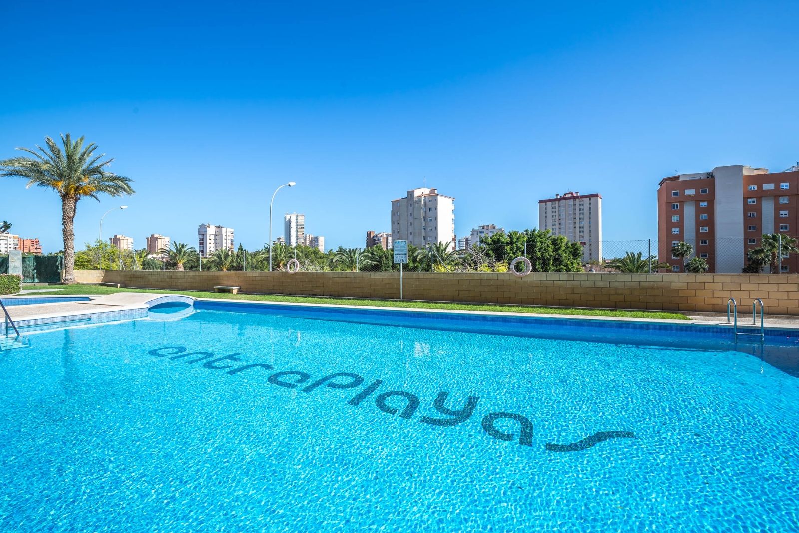 Piso zum Verkauf in Avenida de la Condomina