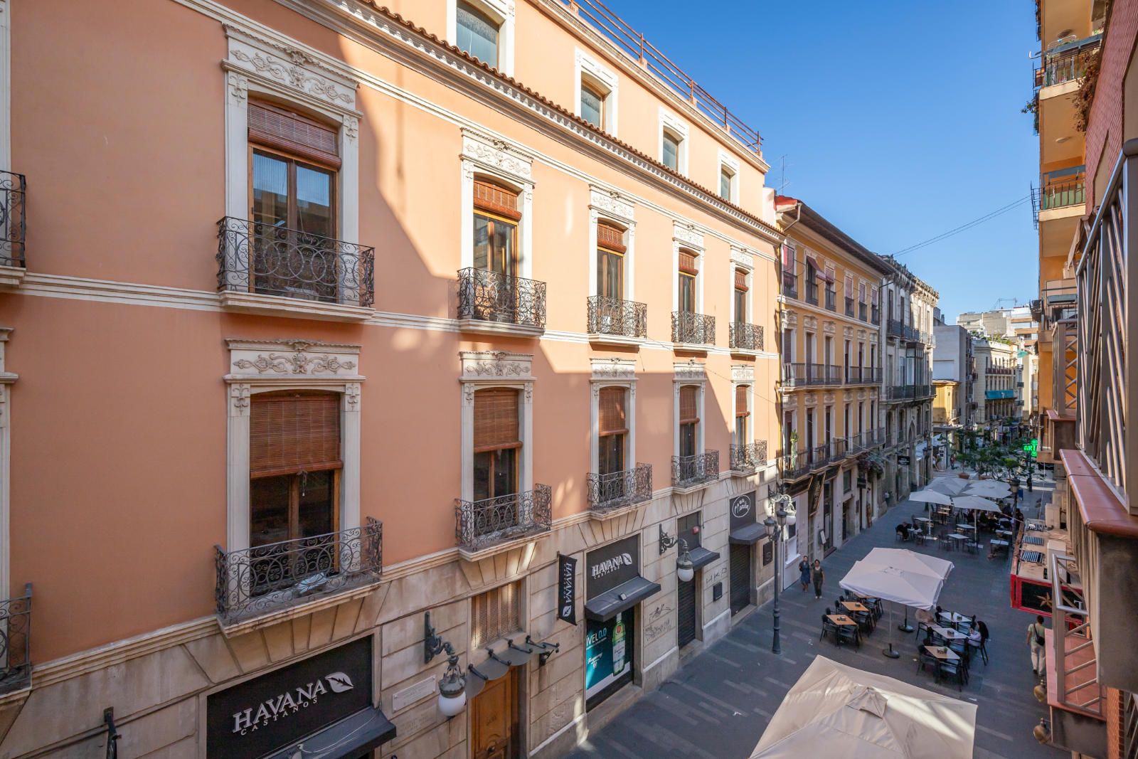Piso en venta en Calle Castaños
