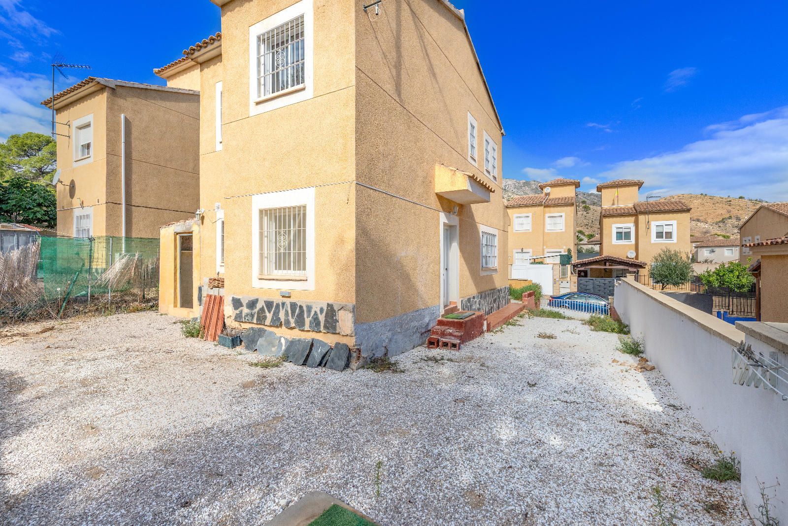 Chalets Independient en venta en Calle Les Oliveres
