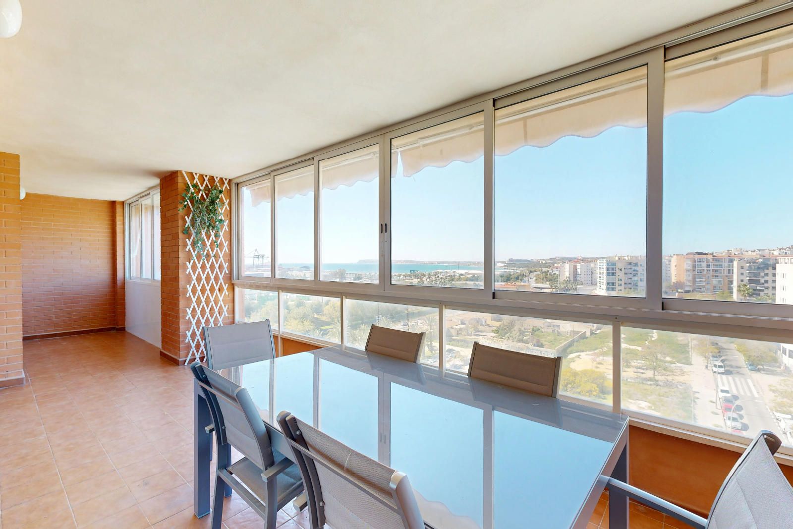 Piso en venta en Calle Nadadora Carmen Soto