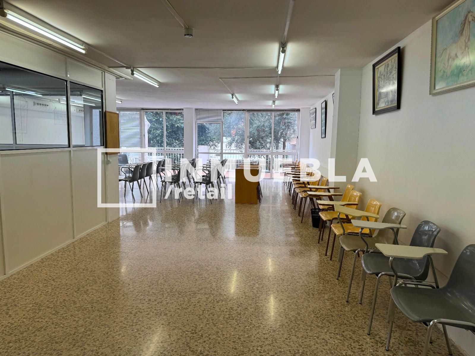 Comercial Premise for rent Barcelona. Ref: 2330. Inmuebla Retail