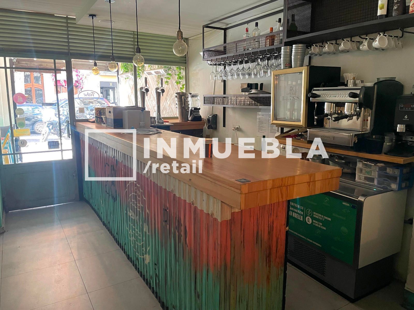 Local Comercial en traspaso Barcelona. Ref: 2339. Inmuebla Retail
