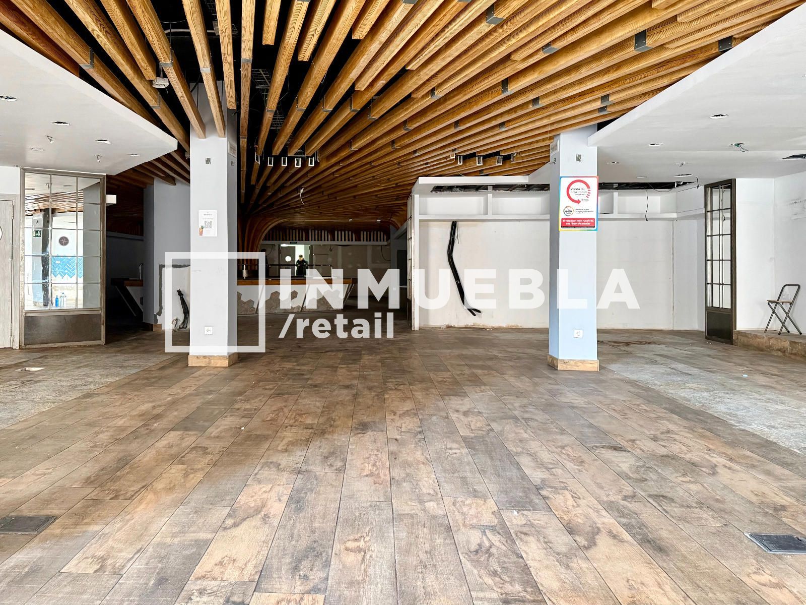 Comercial Premise for rent Barcelona. Ref: 2369. Inmuebla Retail