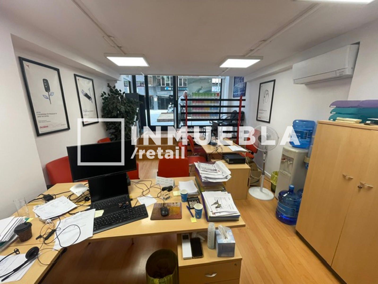 Office for rent Barcelona. Ref: 2421. Inmuebla Retail