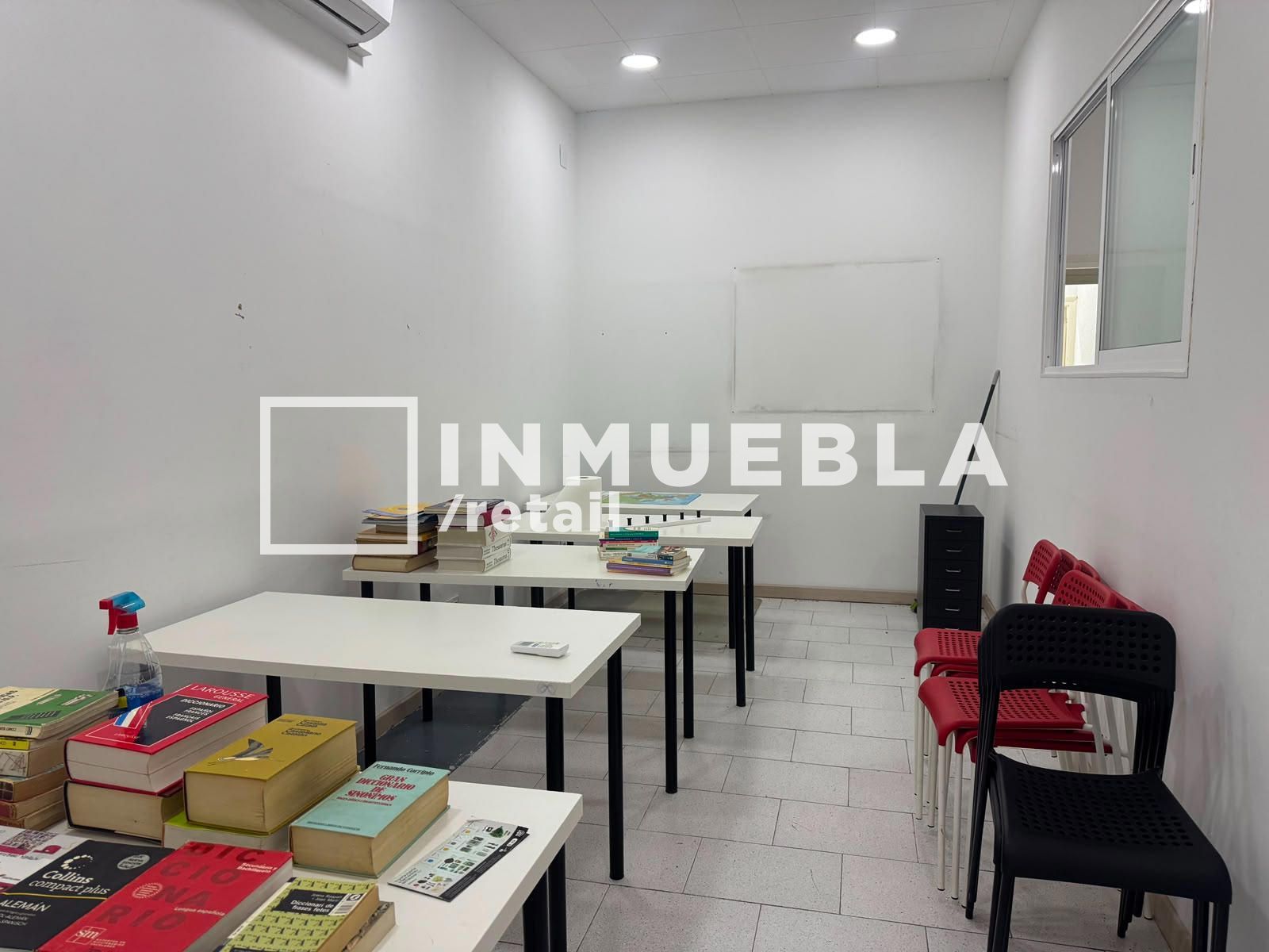 Local Comercial en alquiler Barcelona. Ref: 2431. Inmuebla Retail