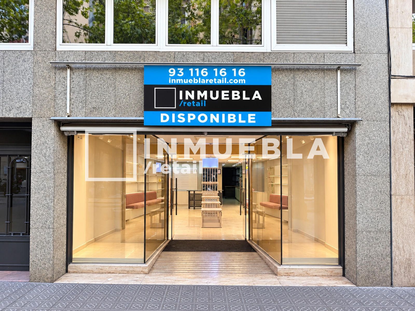 Local Comercial en alquiler Barcelona. Ref: 2432. Inmuebla Retail